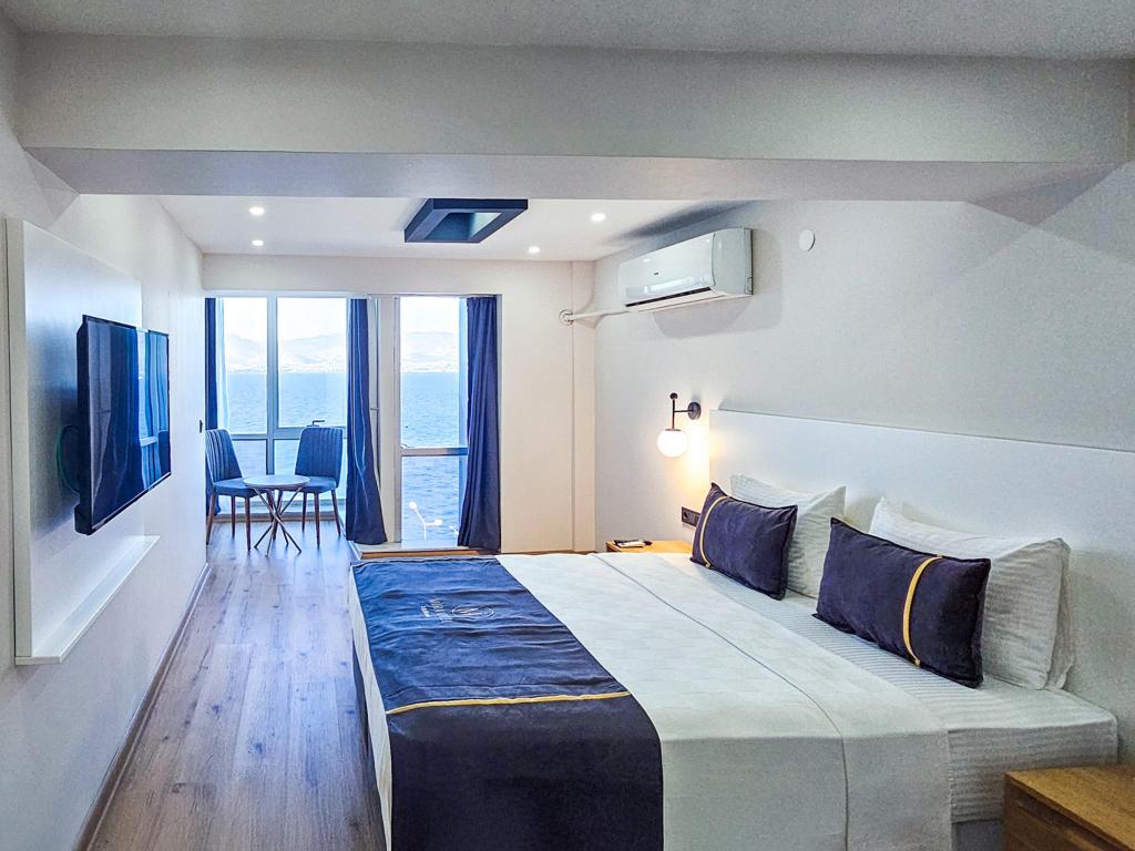Standart Oda, Deniz Manzaralı