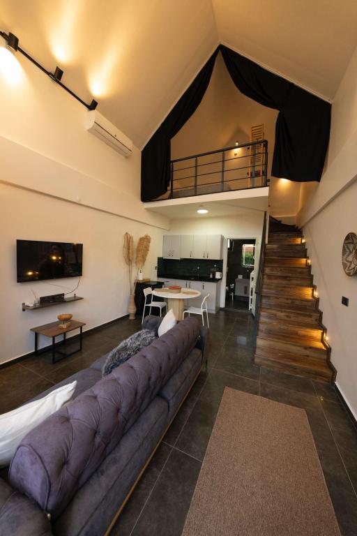 Bungalow,Bahçe Manzaralı,Isıtmalı Özel Havuzlu