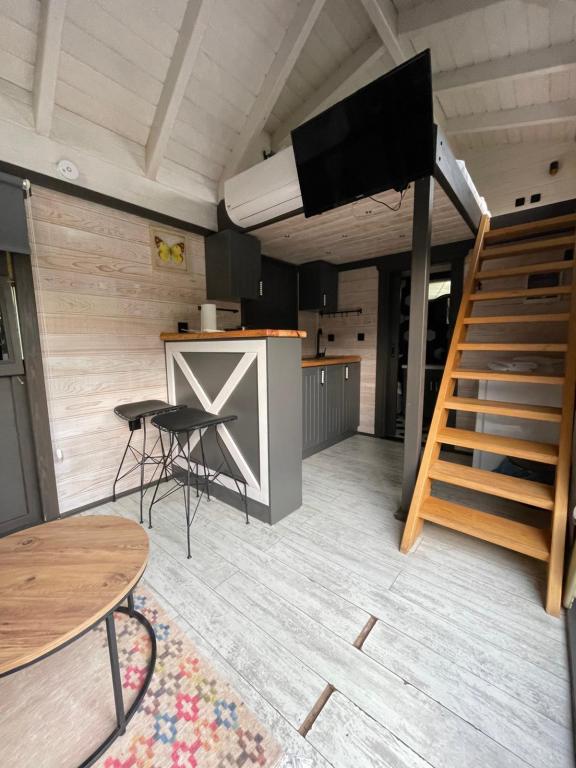 Tiny House,Bahçe Jakuzili