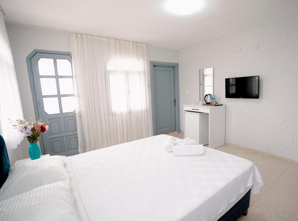 Standard Room, Sea View (3 Person)