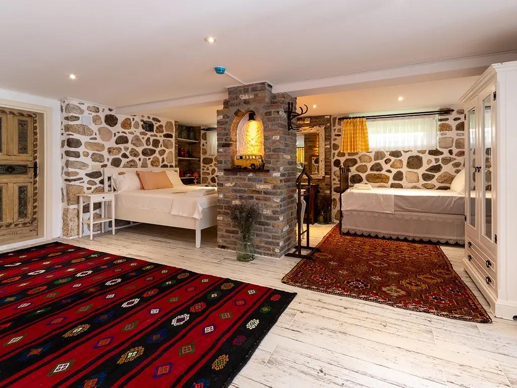 Comfort Oda,deniz Ve Dağ Manzaralı,balkon Veya Teraslı