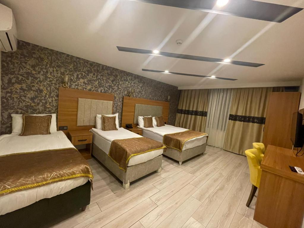 Aile Odası,Sokak Manzaralı