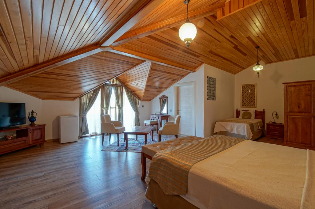 Deluxe Teras Katı Oda, Doğa Manzaralı