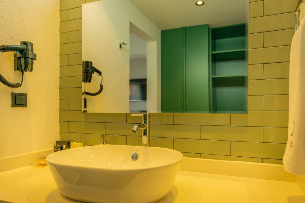 hotel-image-3