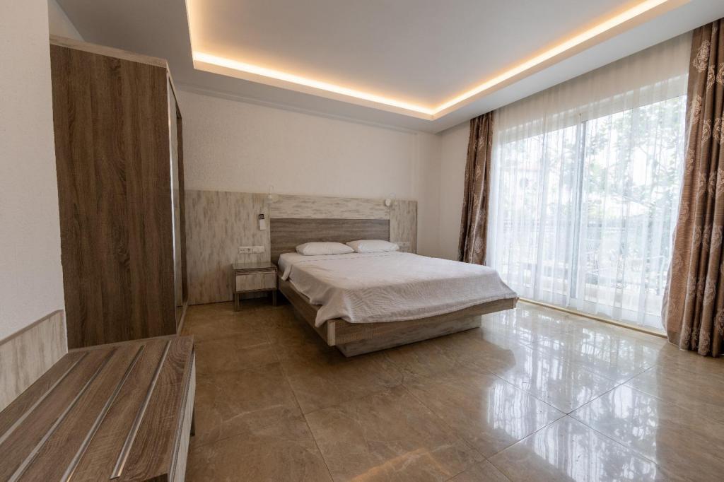 Standart Oda, Dağ Manzaralı (Balkonlu)