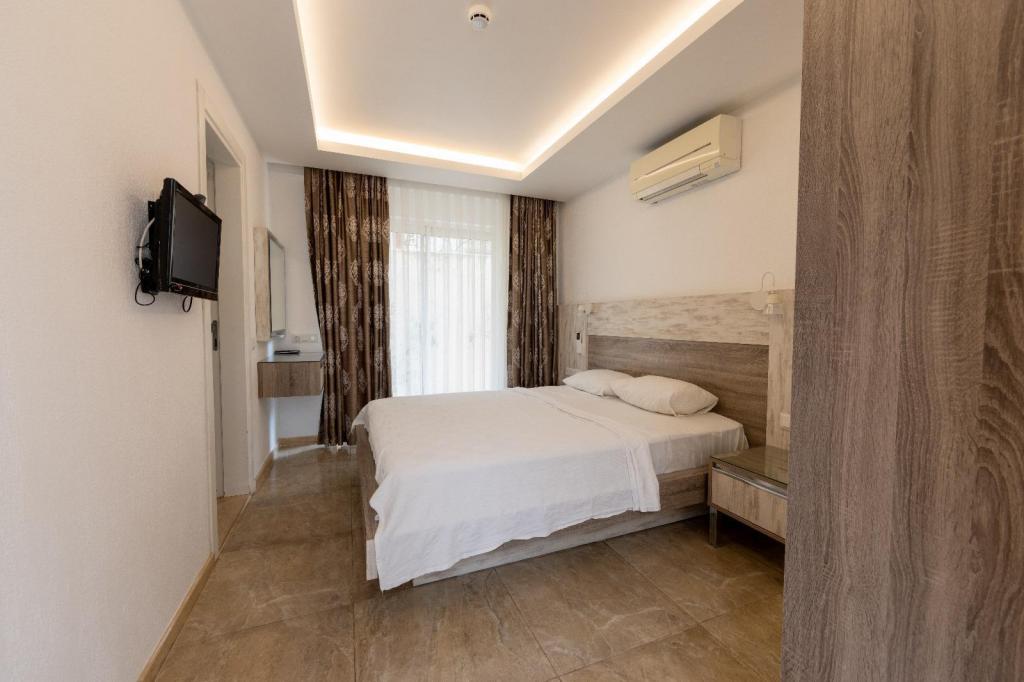 Standart Oda, Kısmi Deniz Manzaralı (Balkonlu)