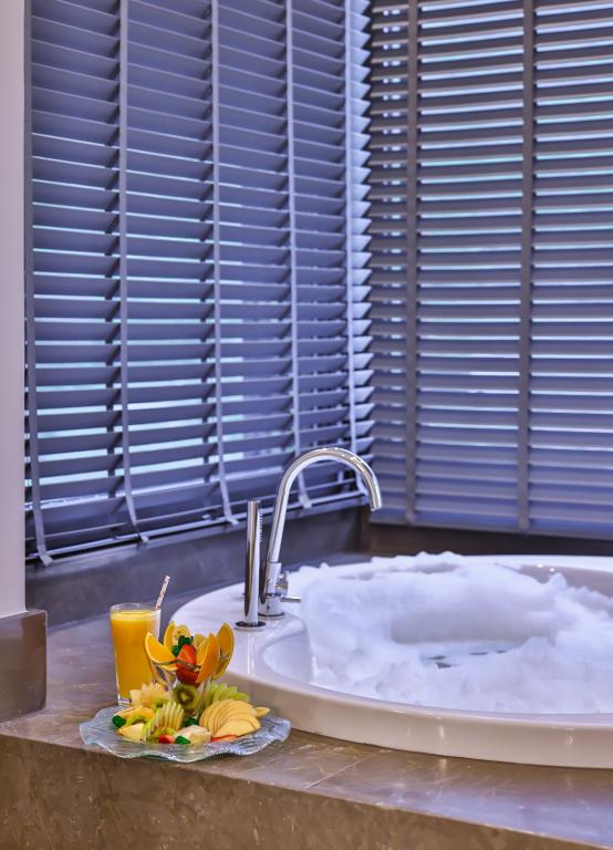 Deluxe Suite Room, Forest View (Balcony, Jacuzzi)
