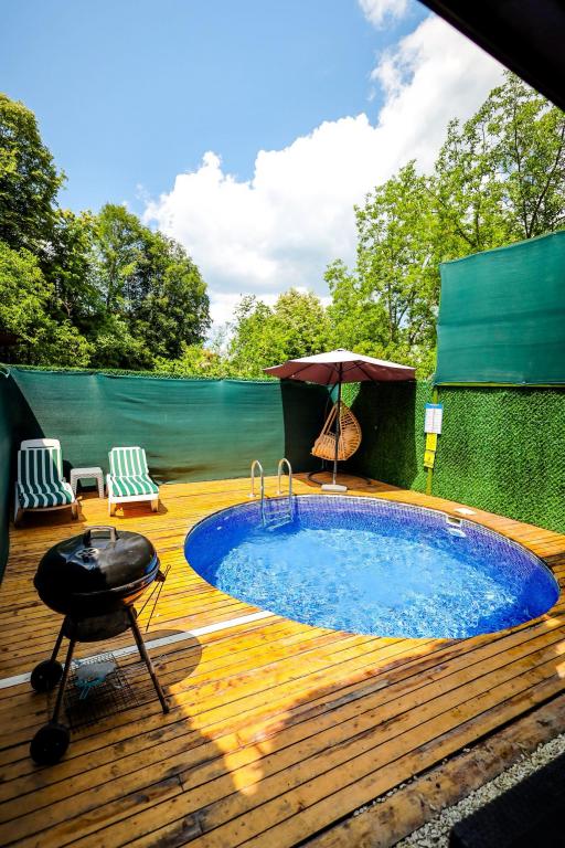 Bungalow, Pool View (Jacuzzi)