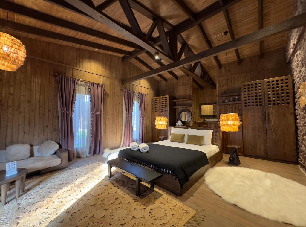 Studio Suit Oda, Bahçe Manzaralı (Balkonlu)