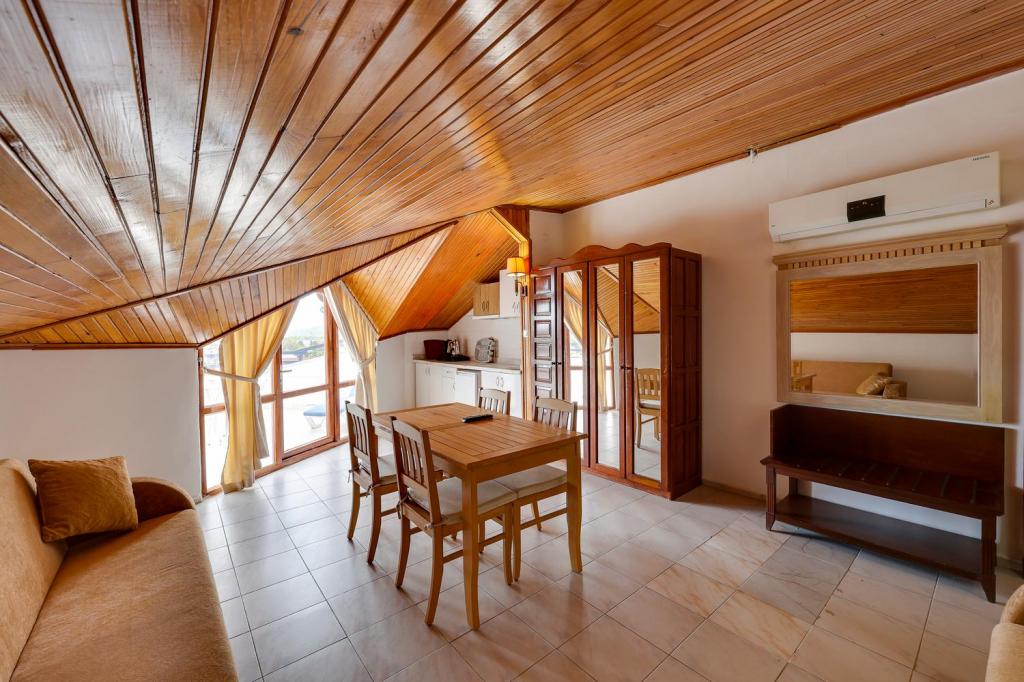 Apart Daire, Dağ Manzaralı