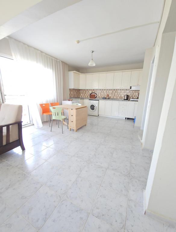 1+1 Ekonomik Apart Daire,Bahçe Manzaralı,Balkonlu