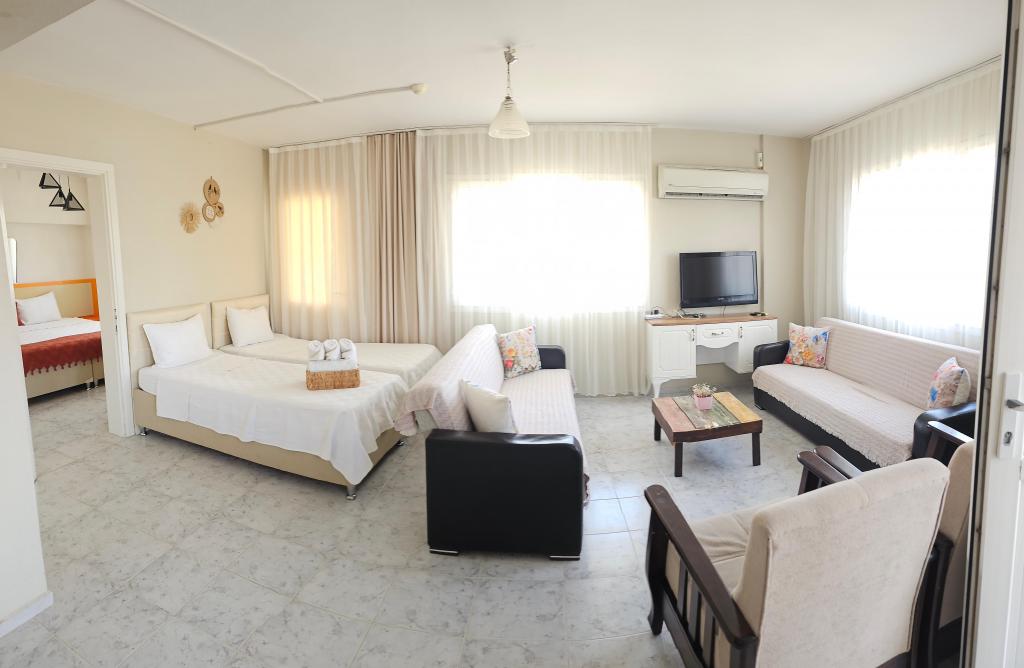 1+1 Ekonomik Apart Daire,Bahçe Manzaralı,Balkonlu