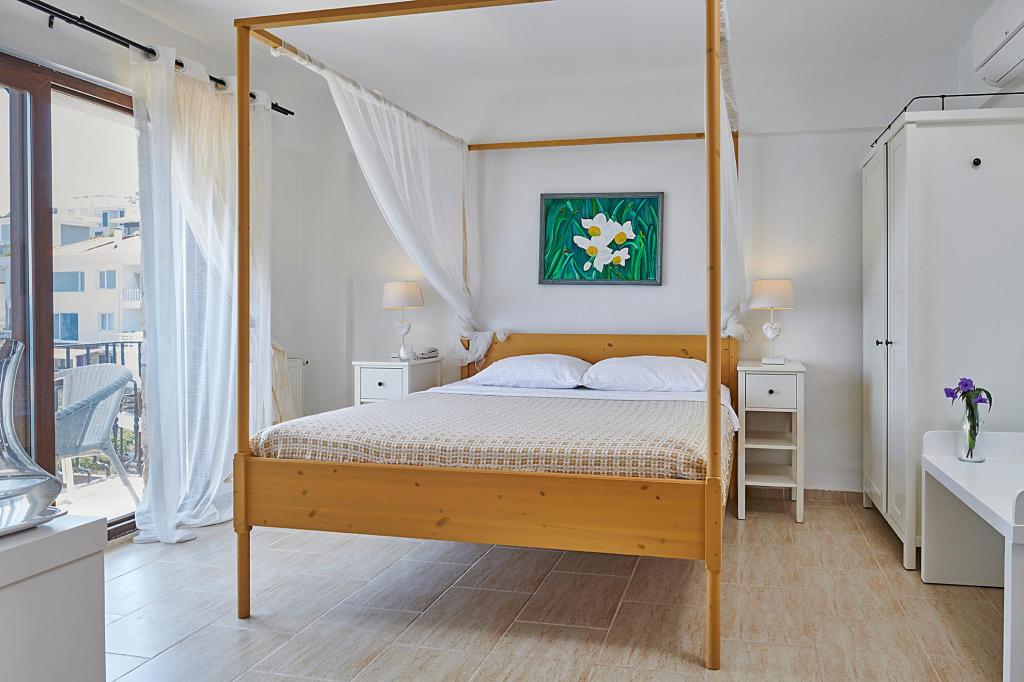 Standart Çift Kişilik Oda,Deniz Manzaralı,Balkonlu