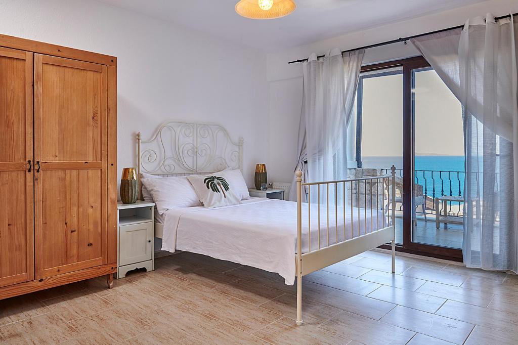 Standart Çift Kişilik Oda,Deniz Manzaralı,Balkonlu
