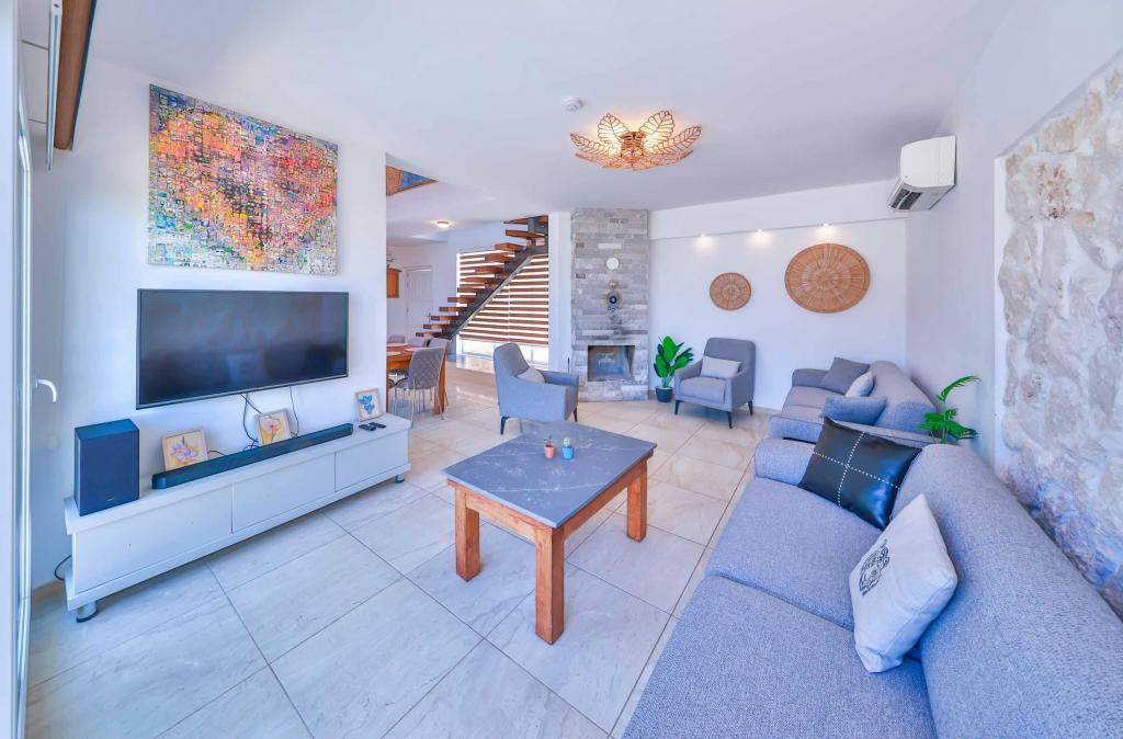 Villa 3+1 Oda-Özel Havuzlu,Dağ veya Havuz Manzaralı,Özel Havuzlu ve Bahçeli