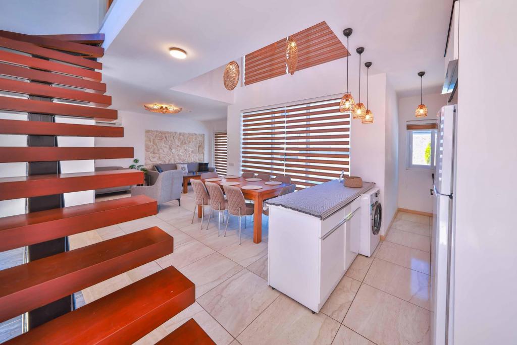 Villa 3+1 Oda-Özel Havuzlu,Dağ veya Havuz Manzaralı,Özel Havuzlu ve Bahçeli