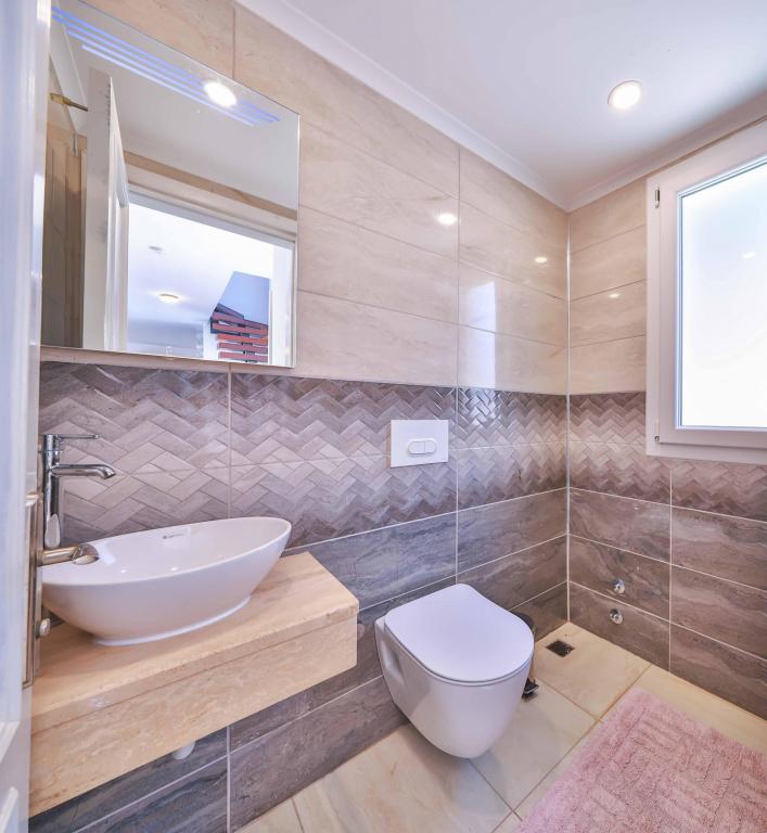 Villa 3+1 Oda-Özel Havuzlu,Dağ veya Havuz Manzaralı,Özel Havuzlu ve Bahçeli