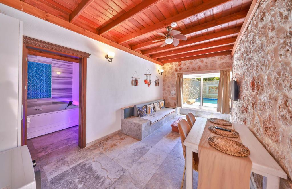 1+1 Villa,Havuz Manzaralı,Özel Havuzlu ve Jakuzili