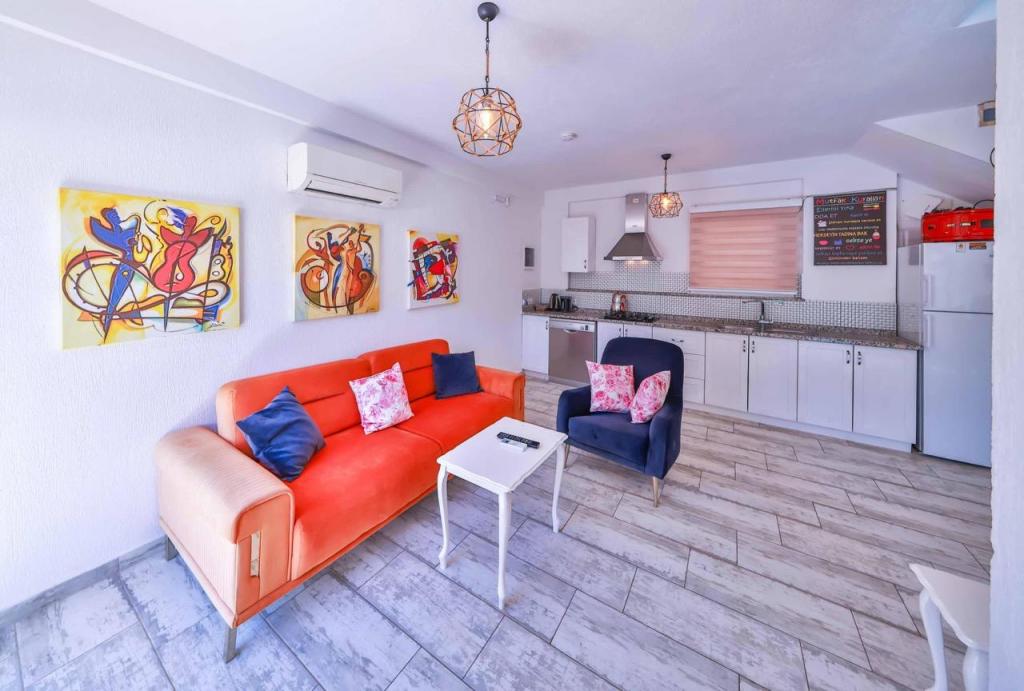 Villa,Dağ veya Havuz Manzaralı,Havuz Bağlantılı