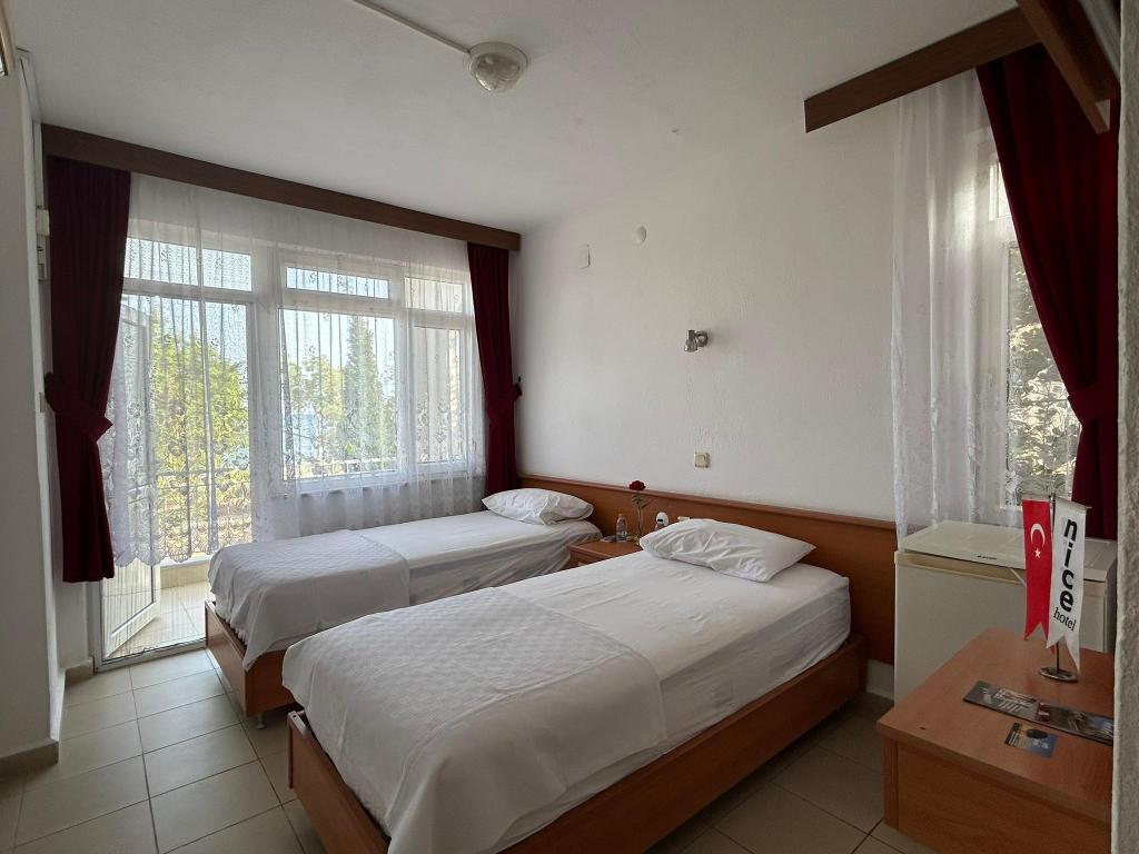 Çift Kişilik,Deniz Manzaralı,Balkonlu