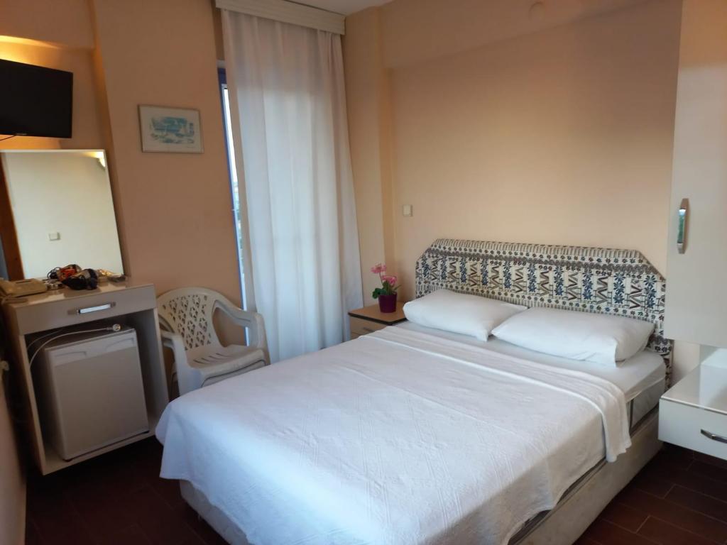 Standart Oda, Kısmi Deniz Manzaralı (Balkonlu)