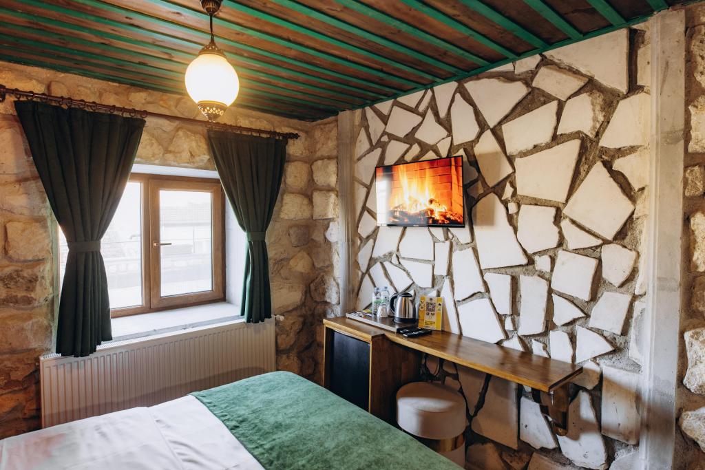 Deluxe Room, Courtyard View (Jacuzzi)