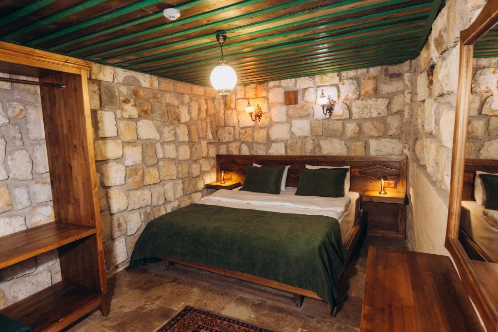 Superior Oda, Avlu Manzaralı