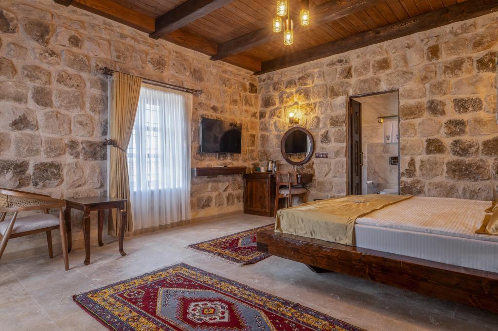 Classic Oda, Kale Manzaralı