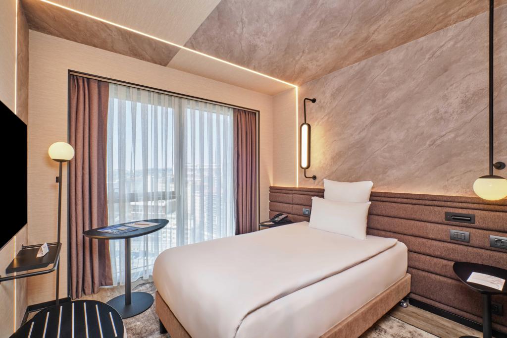 Economy Single Room, City View (1 Person)
