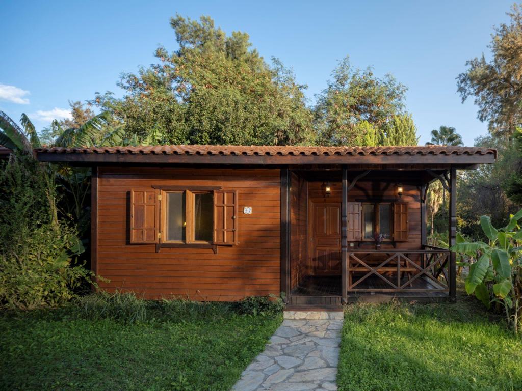 Bungalov Bahçe Katı Oda, Bahçe Manzaralı