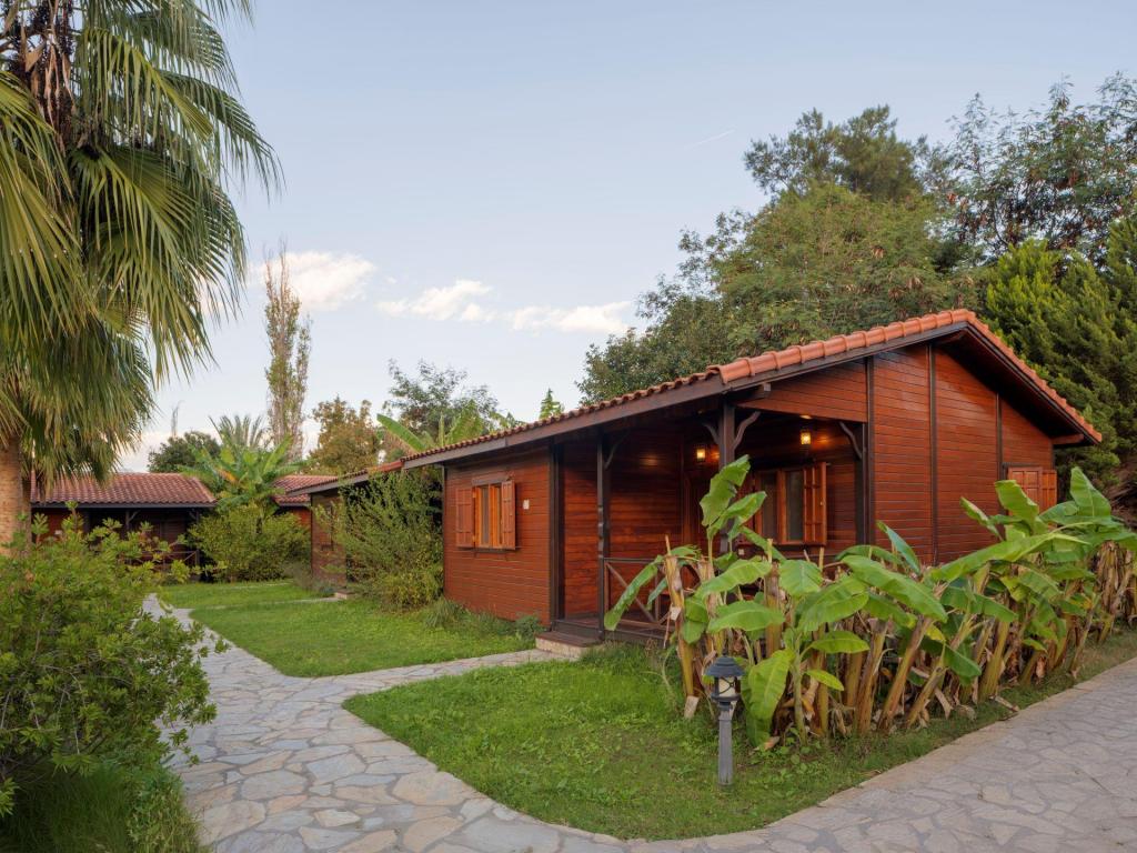 Villa, Bahçe Manzaralı