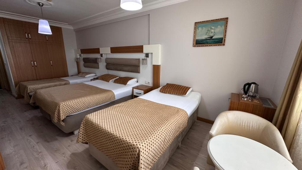 Aile Odası,Deniz ve Şehir Manzaralı