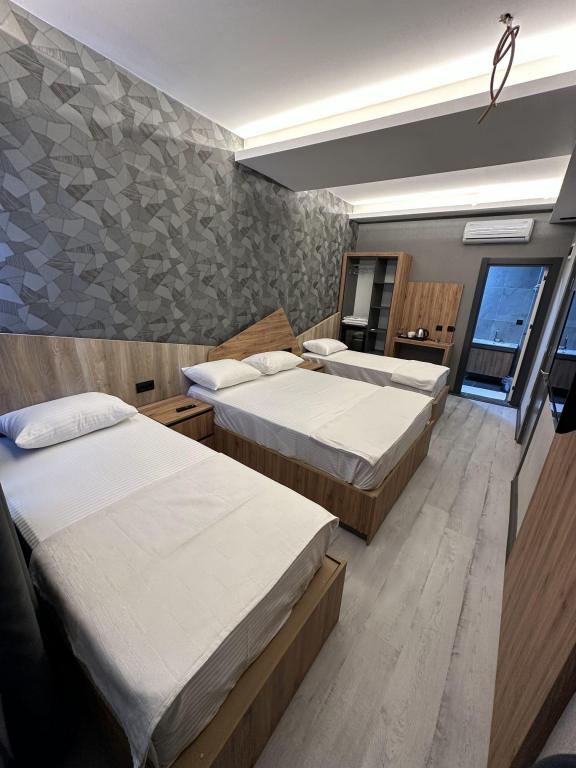 Dört Kişilik Oda,Şehir Manzaralı,Duşa Kabinli