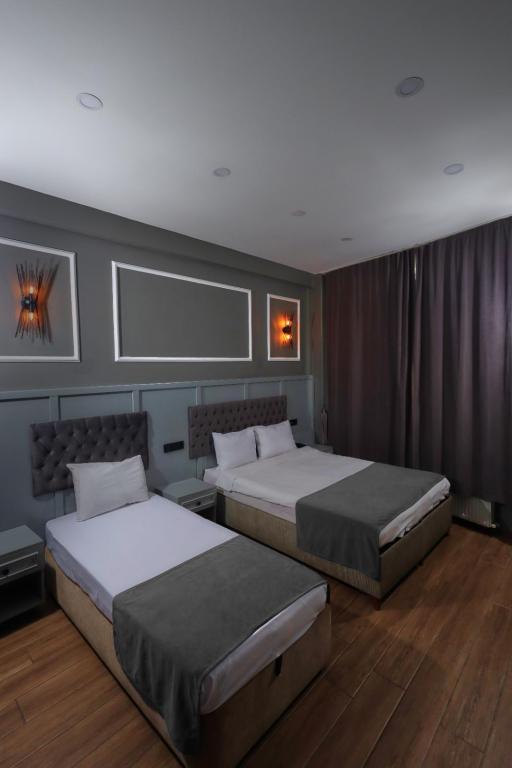 Standart Oda, Şehir Manzaralı (4 Kişilik, Balkonlu)