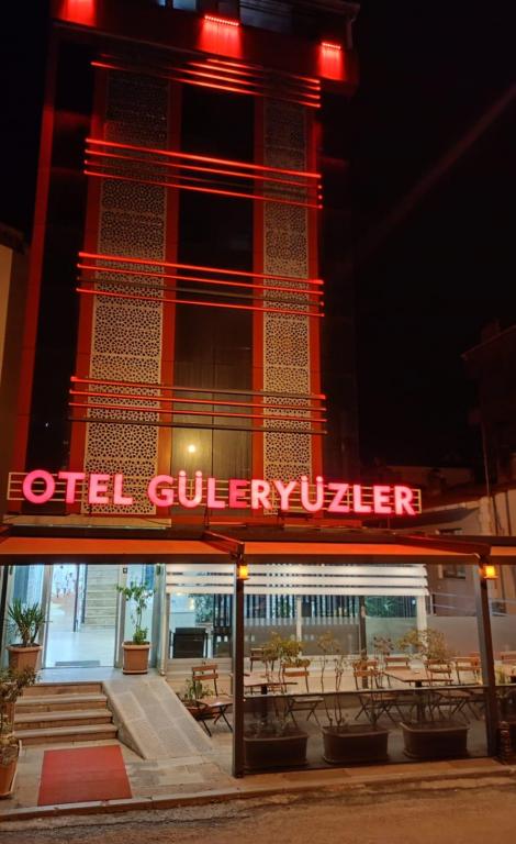 Otel Güleryüzler