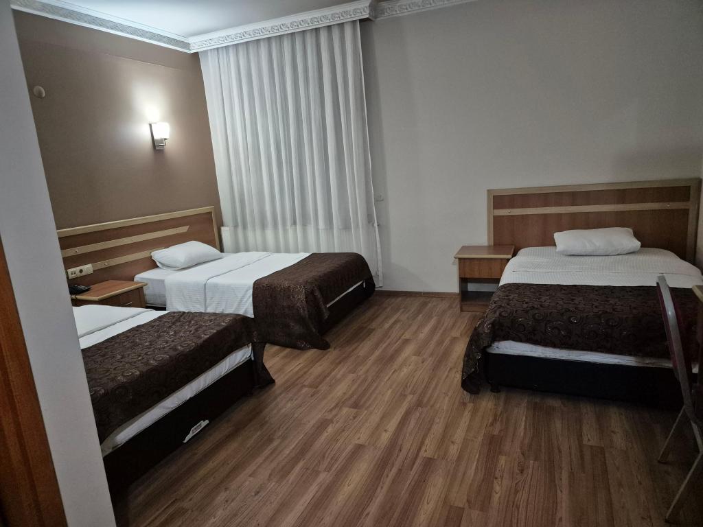 Standart Oda, Şehir Manzaralı (3 Kişilik)