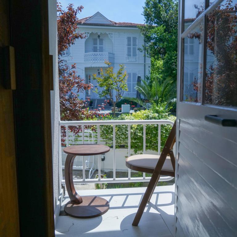 Standard Room, Garden View