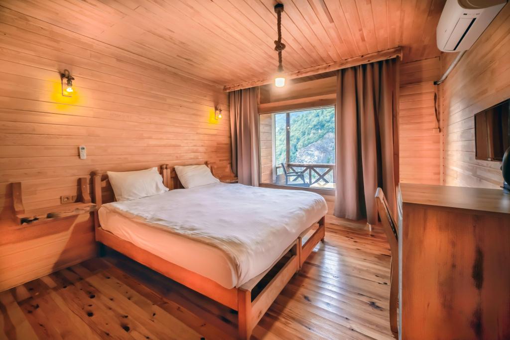 Deluxe Oda-Balkonlu,Nehir Manzaralı,Balkonlu