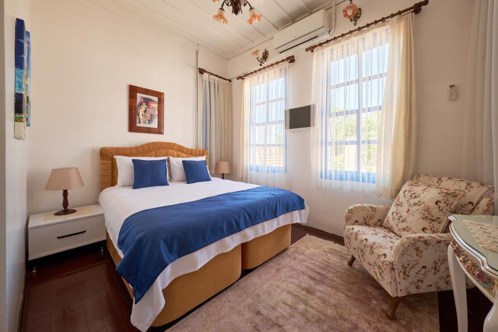 Deluxe Superior Room, City View