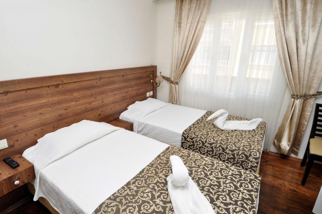 Iki Ayrı Yataklı Oda, Deniz Manzaralı