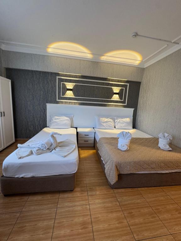 Standart Üç Kişilik Oda,Şehir Manzaralı,Balkonlu