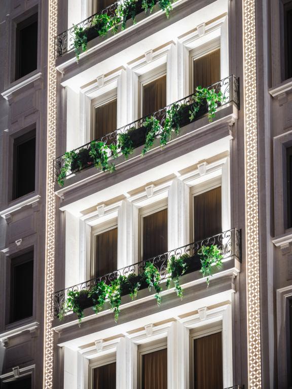 hotel-image