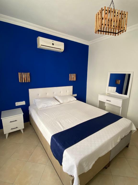 Standart Oda, Havuz/Dağ Manzaralı (Balkonlu, Mutfaksız)