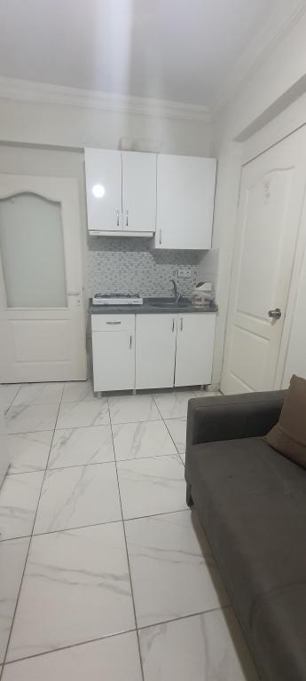 Studio,Manzarasız