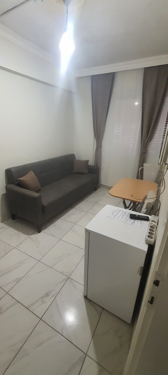 Studio,Manzarasız