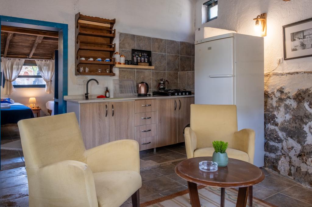 Apart Apartment, Courtyard View (Terrace)