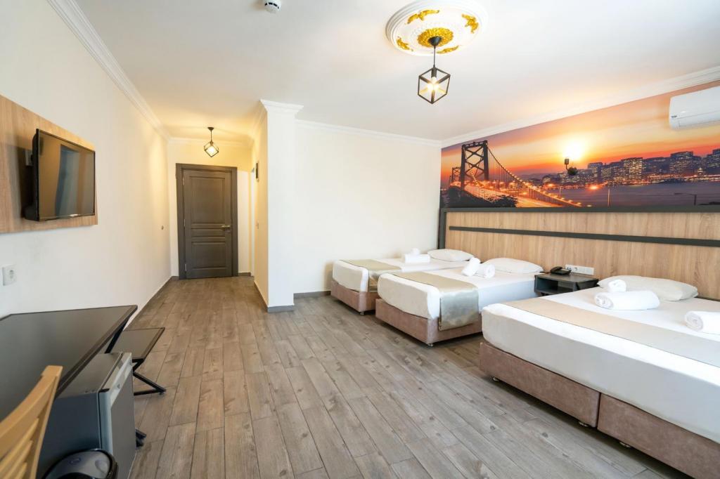 Aile Odası, Şehir Manzaralı