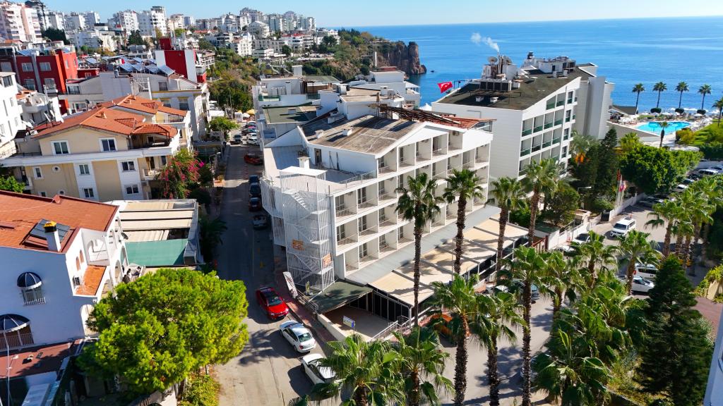 Ana Tesis Binası/Deniz Manzaralı