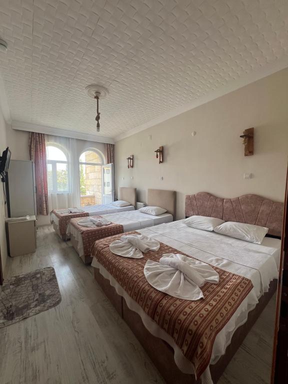 Standart Oda,Bahçe Manzaralı,2. Kat Balkonlu