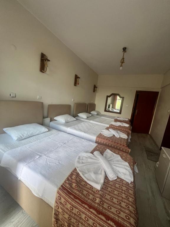 Standart Oda,Bahçe Manzaralı,2. Kat Balkonlu